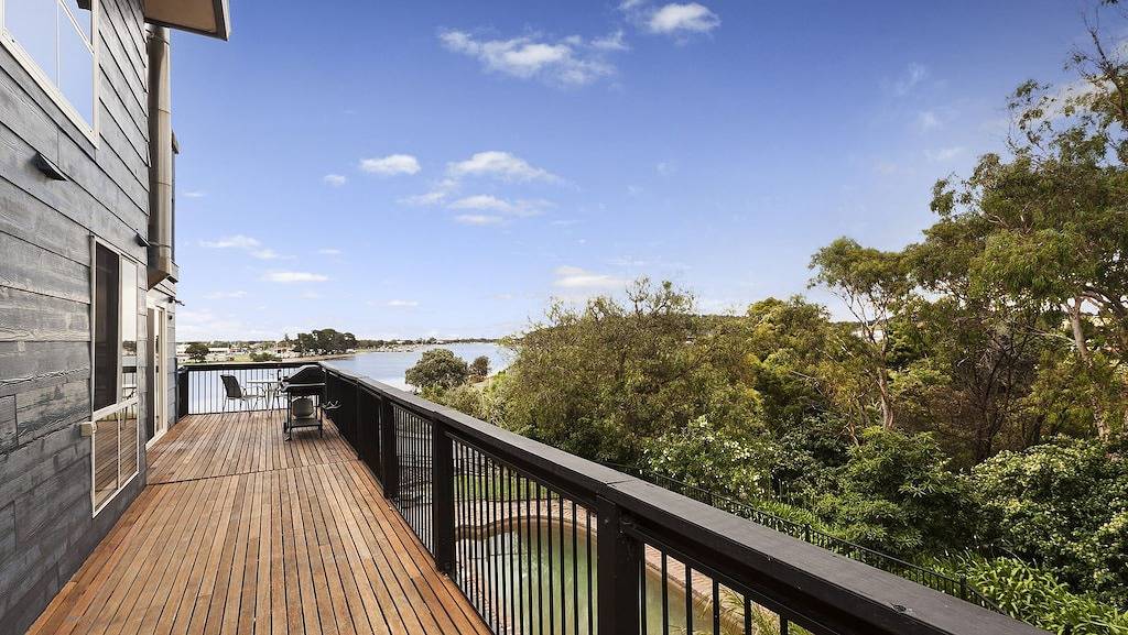 Spektakuläre Ausblicke @ Lakes on View St in Lakes Entrance, East Gippsland Shire