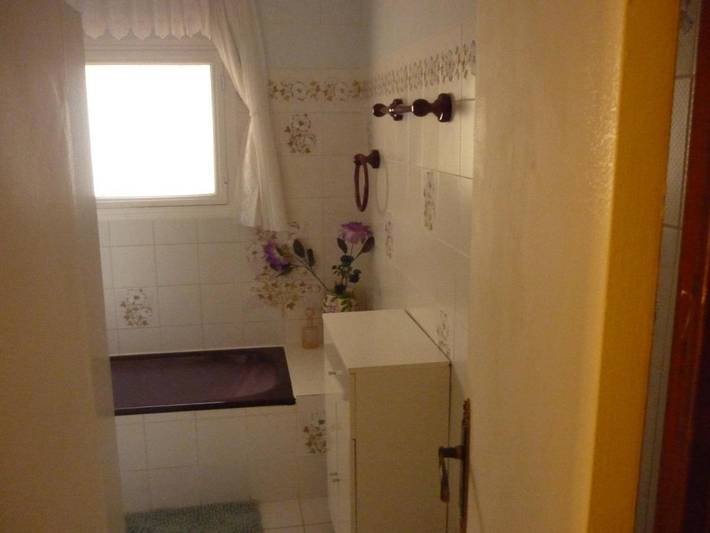 Chambre d’hôte pour 5 personnes, avec jardin et terrasse ainsi que piscine et vue à Cahors - 4