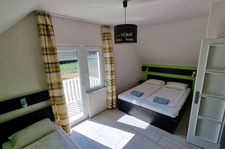 Ferienhaus für 10 Personen, mit Garten und Balkon in Siofok - 3