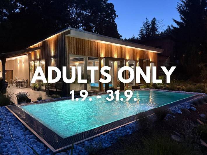 Vakantiehuis voor 2 personen, with uitzicht and tuin as well as sauna and zwembad, met huisdier in Lipno