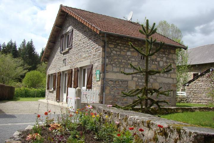 Gîte pour 6 personnes, avec Jardin