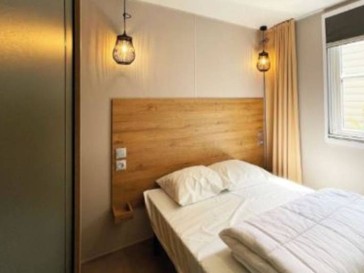 Camping pour 4 personnes, avec terrasse dans le Cher - 3