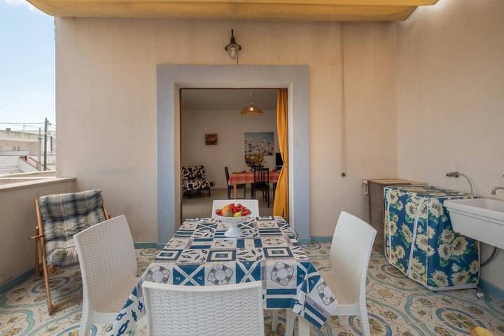 Gîte pour 5 personnes, avec balcon dans Santa Maria di Leuca - 2