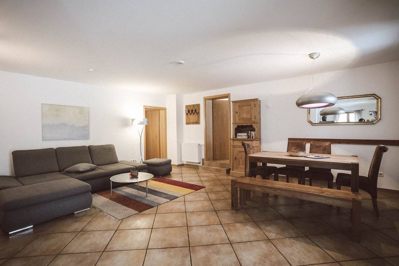 Ganze Wohnung, Luna Mia 3, großzügige Ferienwohnung mit Terrasse, Gartenzugang und zwei Bädern in Neuschwanstein, Schwangau