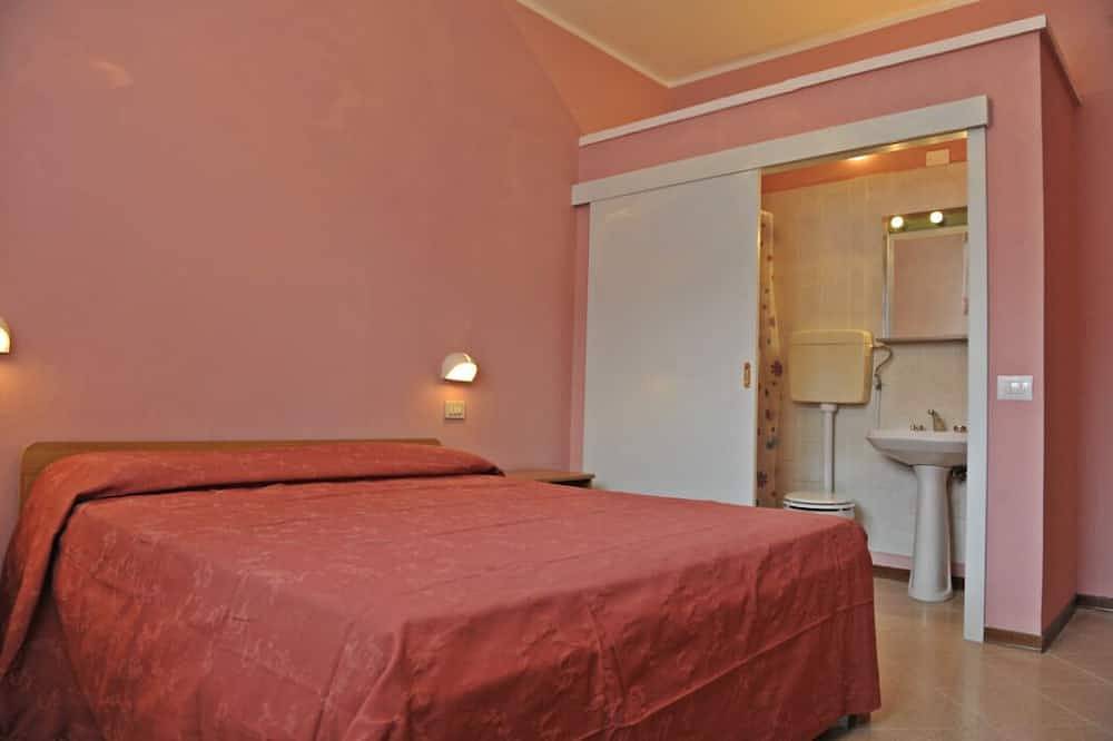Apartamento entero, Tommaso 5 - Tres Habitaciones Piso, Capacidad 6 in Tuoro sul Trasimeno, Lago Trasimeno