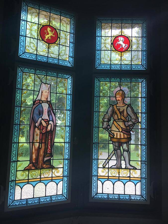 Chambre d’hôte pour 3 personnes, avec jardin ainsi que vue et piscine, animaux acceptés dans Belley - 2