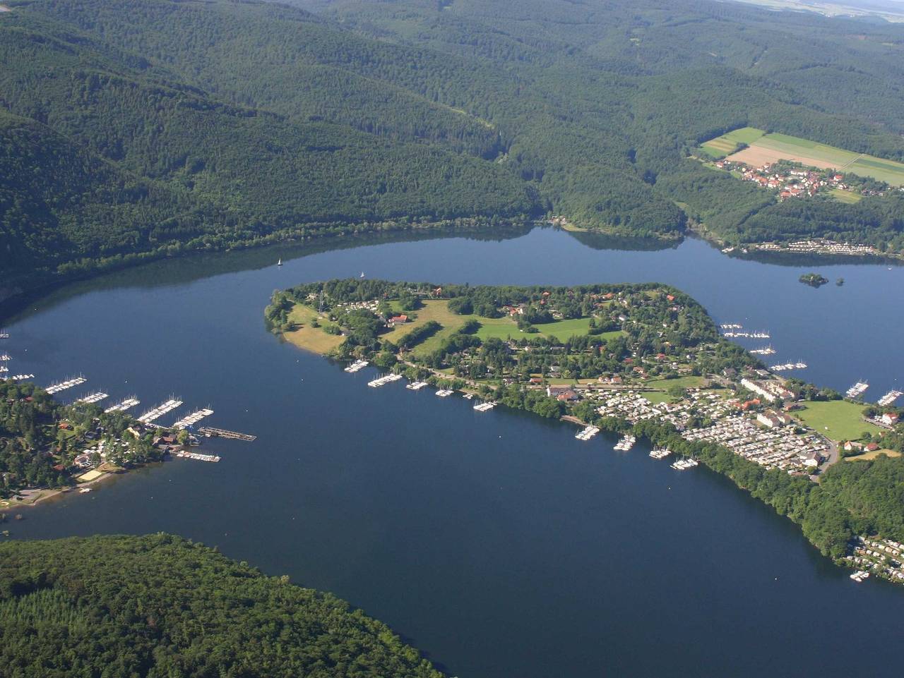 Ganze Ferienwohnung, Ferienwohnungen Edersee-Scheid - Maisonette-Wohnung Edersee-Scheid in Waldeck, Waldecker Land