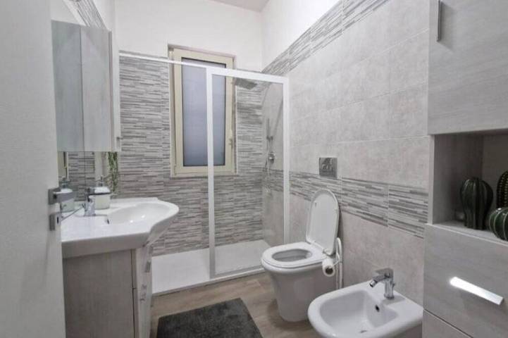Ganze Wohnung, Holiday Home sul Corso - Comfortable and Ideal for groups of up to 7 people in Giarre, Catania Provinz