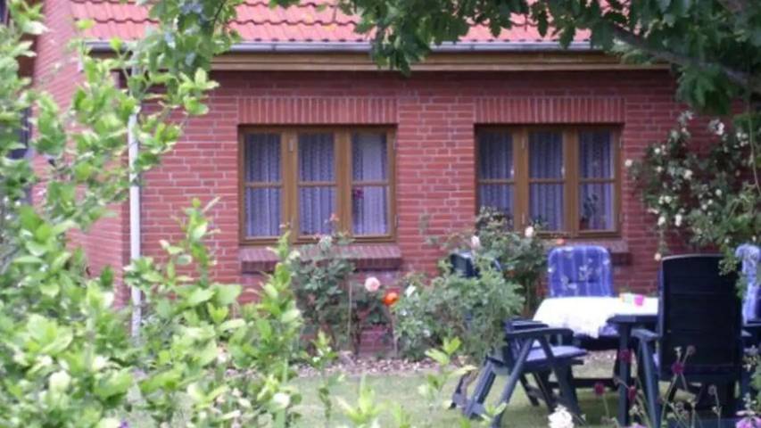 Ferienhaus für 5 Personen, mit Terrasse und Garten in Hasselberg - 3