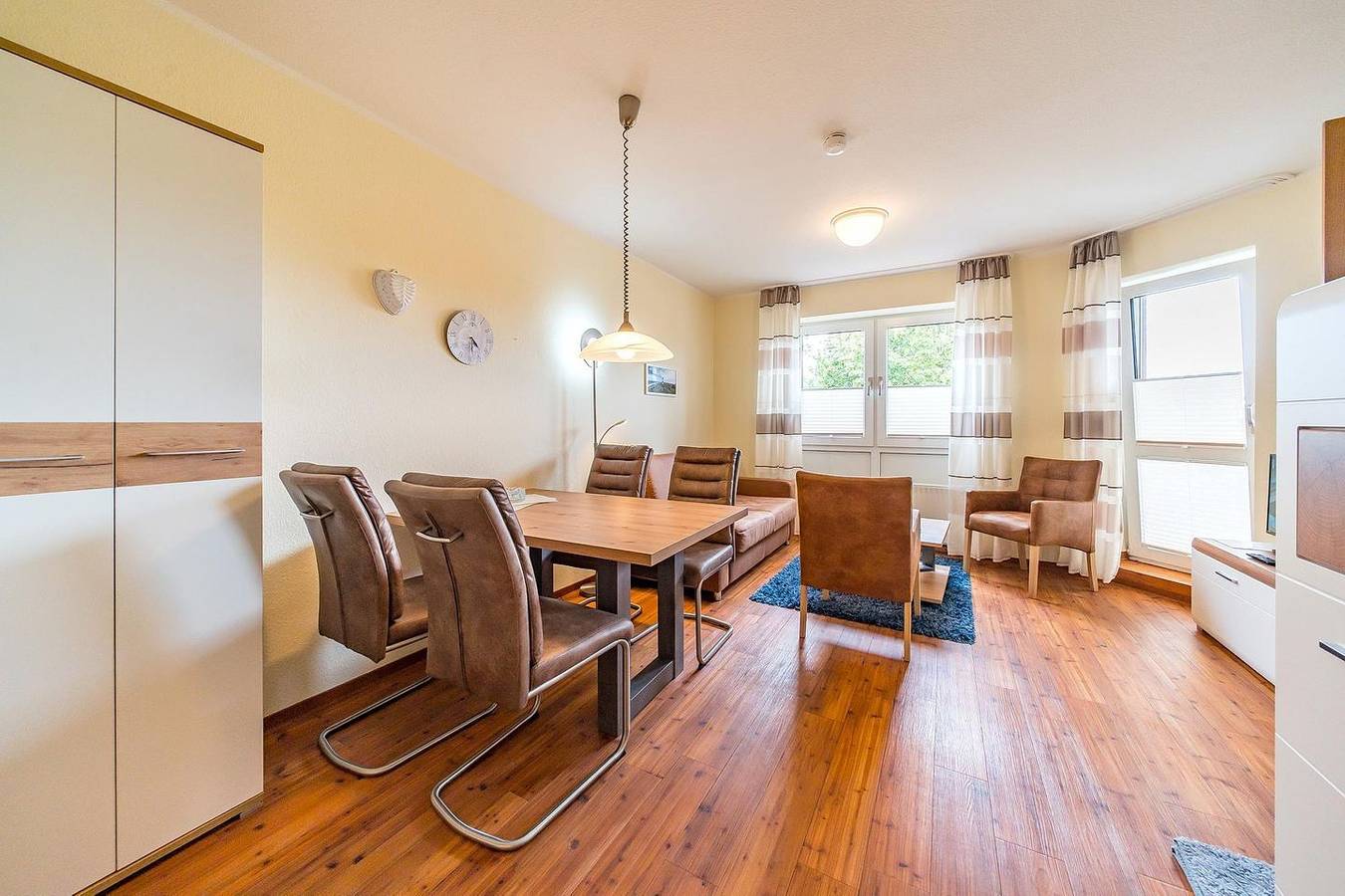 Ganze Wohnung, Hundefreundliche Ferienwohnung mit Wlan und Balkon in Deichlage an der Nordsee in Wangerland, Südliche Nordseeküste
