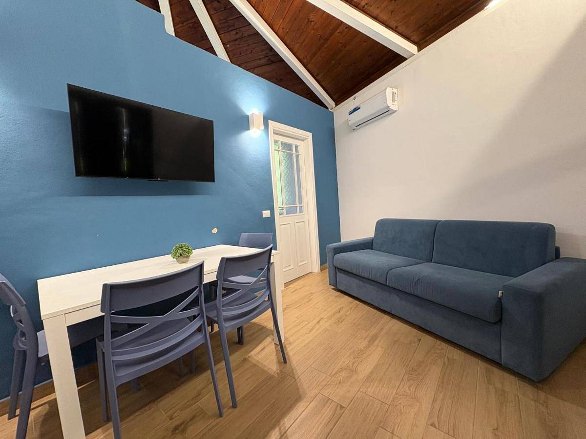 Soleada Club in Spiaggia di Campofelice di Roccella (Campofelice di Roccella), Campofelice di Roccella