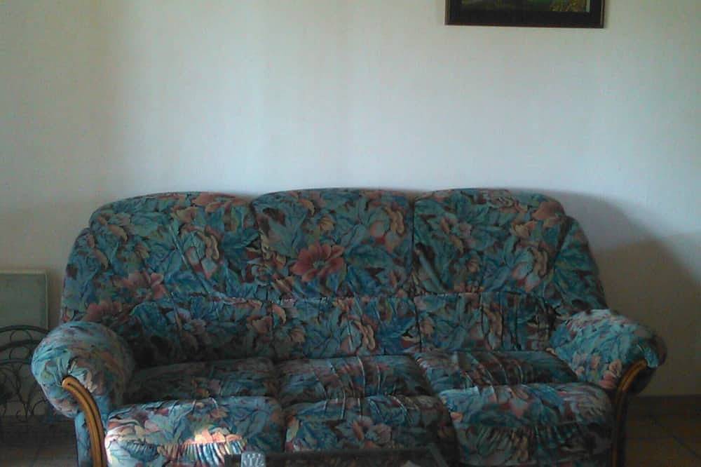 Casa De Vacaciones En Hueco in Mainsat, Región de Aubusson