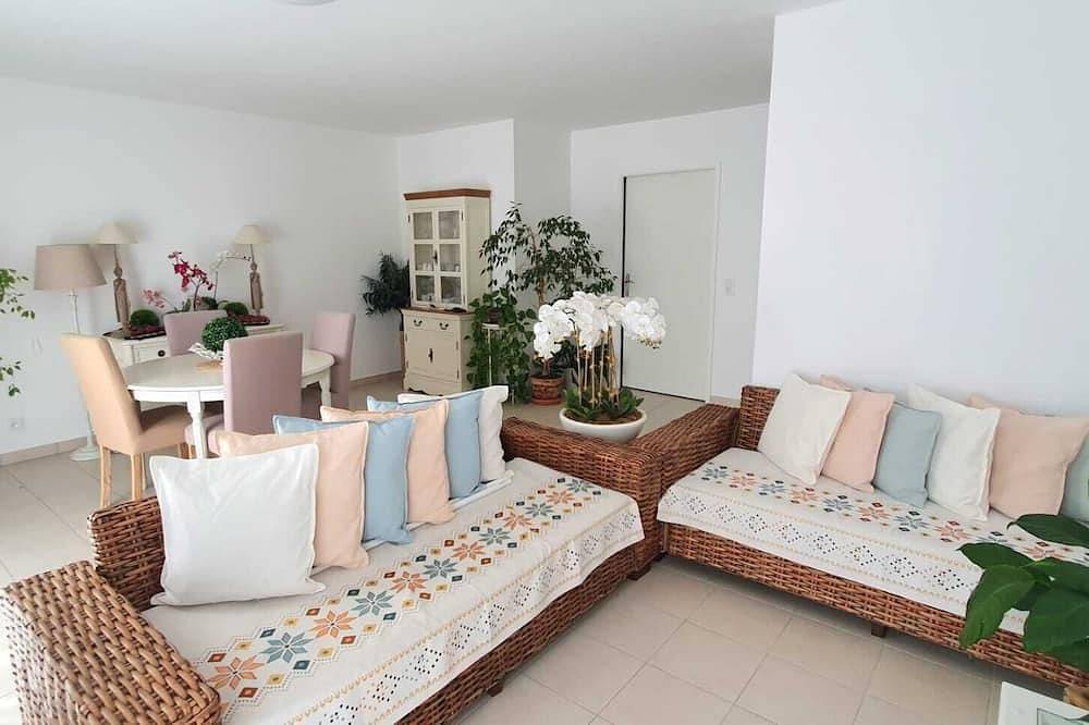 Townhouse ideal for family holidays in Serris, Seine-et-Marne