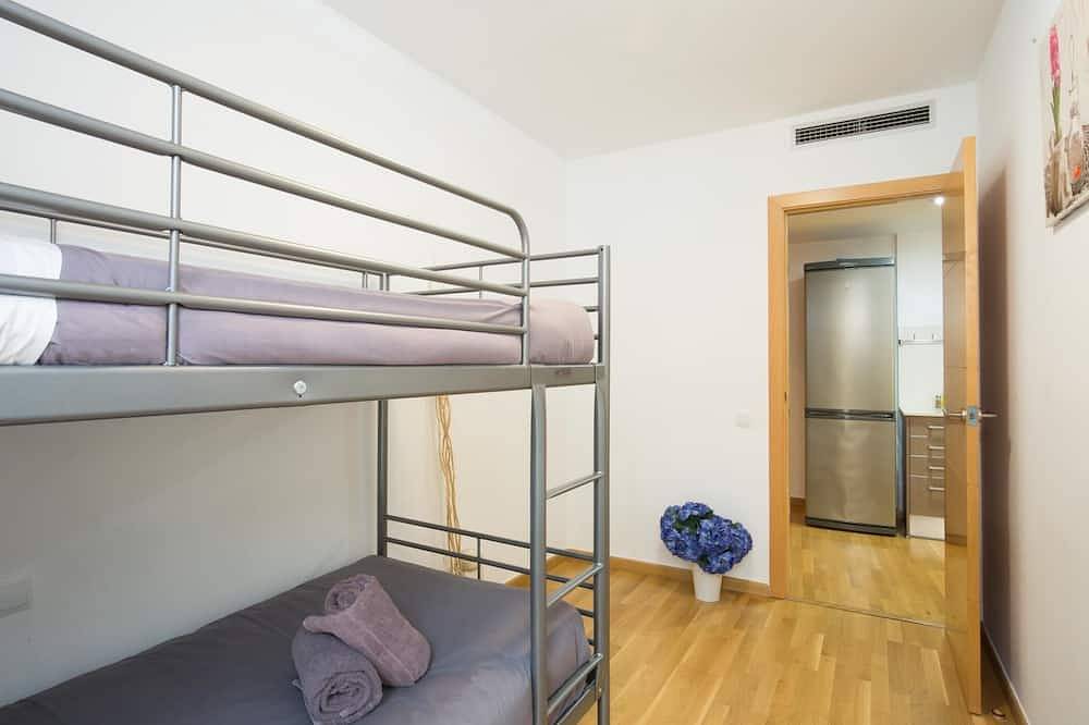 Ganze Wohnung, 25km From Barcelona next to the beach and train station.matarolux14 in Mataró, Costa del Maresme