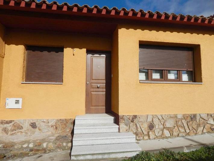 Casa rural para 6 personas, con jardín y vistas, Se admiten mascotas en Comarca de Ávila - 3