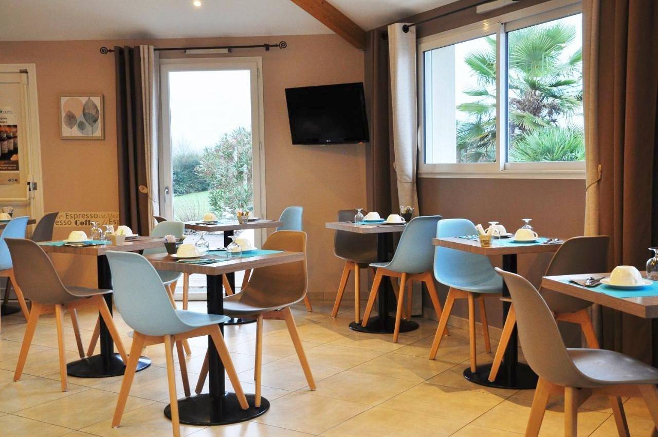 Brit Hotel Confort Azur Cholet Nord in Sèvremoine, Région de Cholet