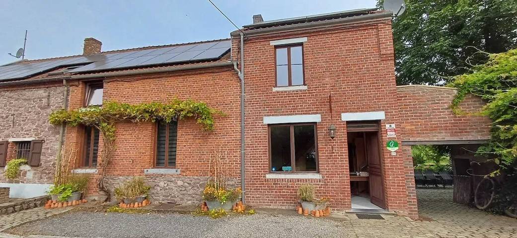 Maison de vacances pour 10 personnes, avec Terrasse dans Hainaut