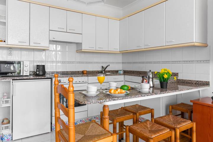 Ganze Wohnung, Ferienwohnung 'El Indiano' mit Balkon in Ribadeo, Rías Altas