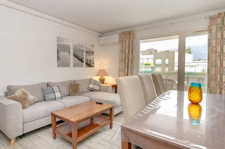 Apartamento entero, Apartamento 'Appartement Aix Les Bains' con vistas a la montaña in Aix-les-Bains, Chambéry region