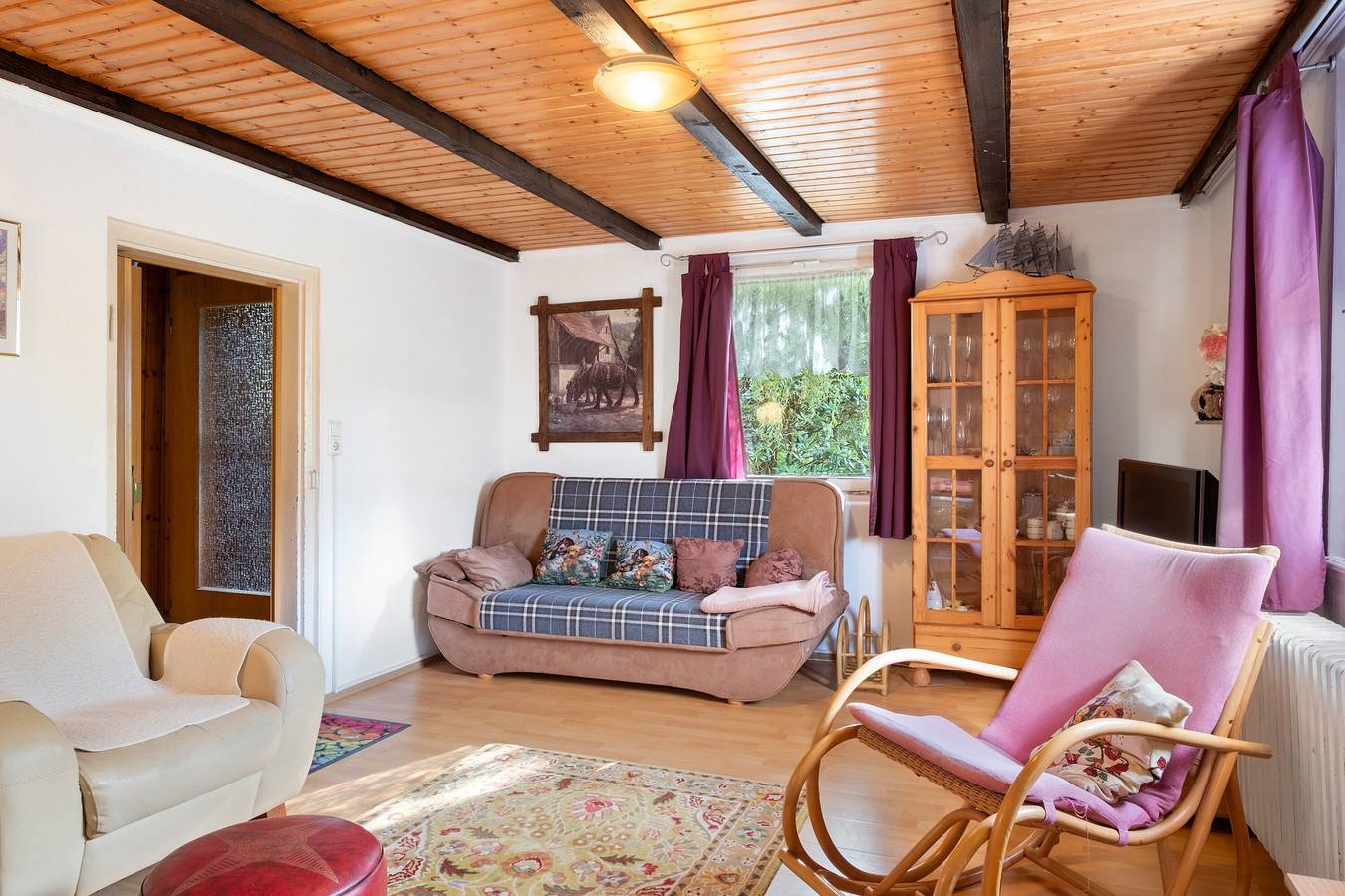 Ganze Wohnung, Ferienwohnung '1' mit Bergblick, Gemeinschaftsgarten und Wlan in Triberg, Mittlerer Schwarzwald