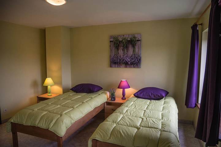 Location de vacances pour 14 personnes, avec terrasse et jardin dans Beffe - 3