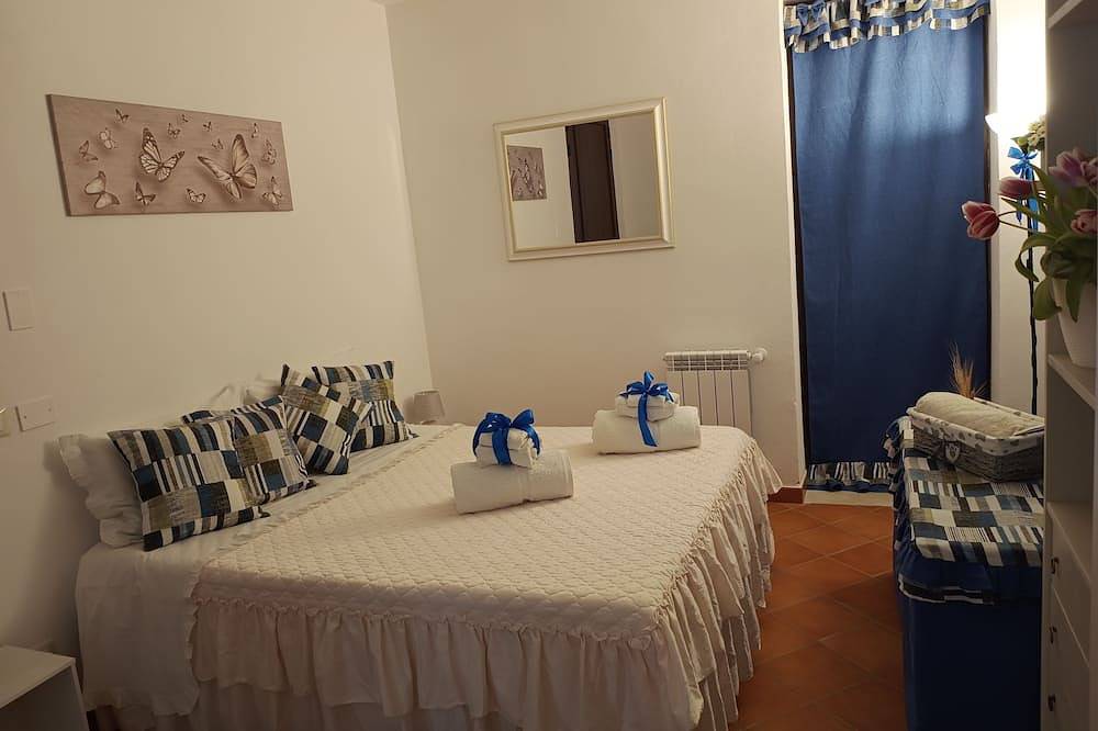 Flower Villa with large private pool and wellness for exclusive use in Carini, Palermo Province