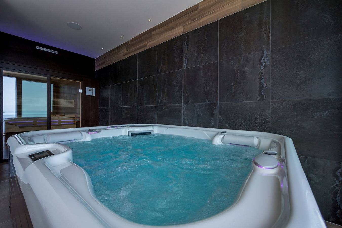 Luxury Villa Opatija Sapphire with Infinity Pool in Icici, Primorje-Gorski Kotar