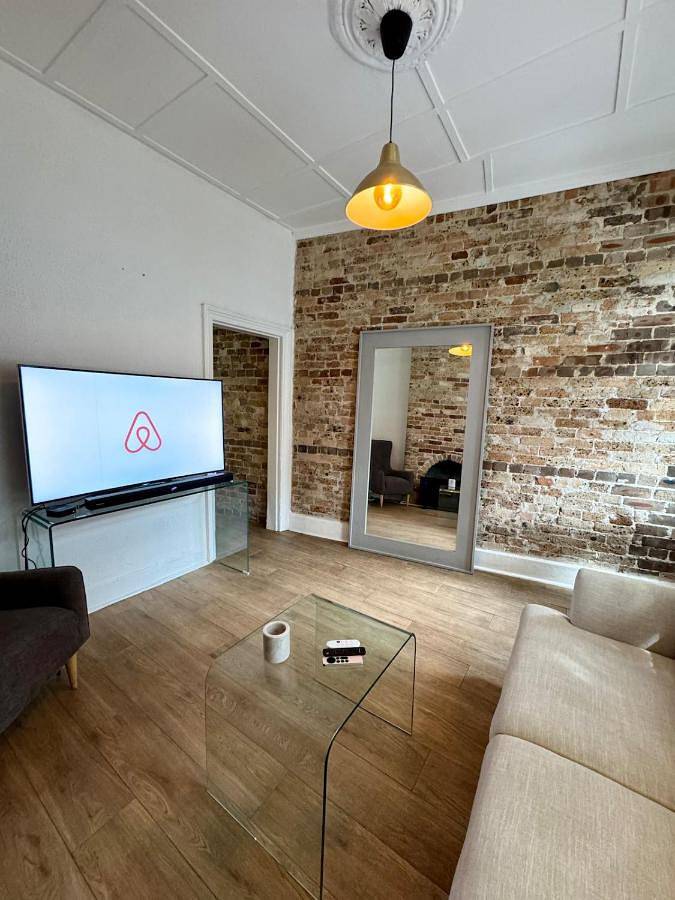 Apartament wakacyjny dla 2 osób, zwierzęta dozwolone w Redfern