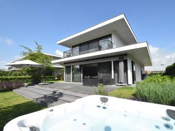 Villa voor 10 Personen in Veluwemeer, Flevoland, Afbeelding 1