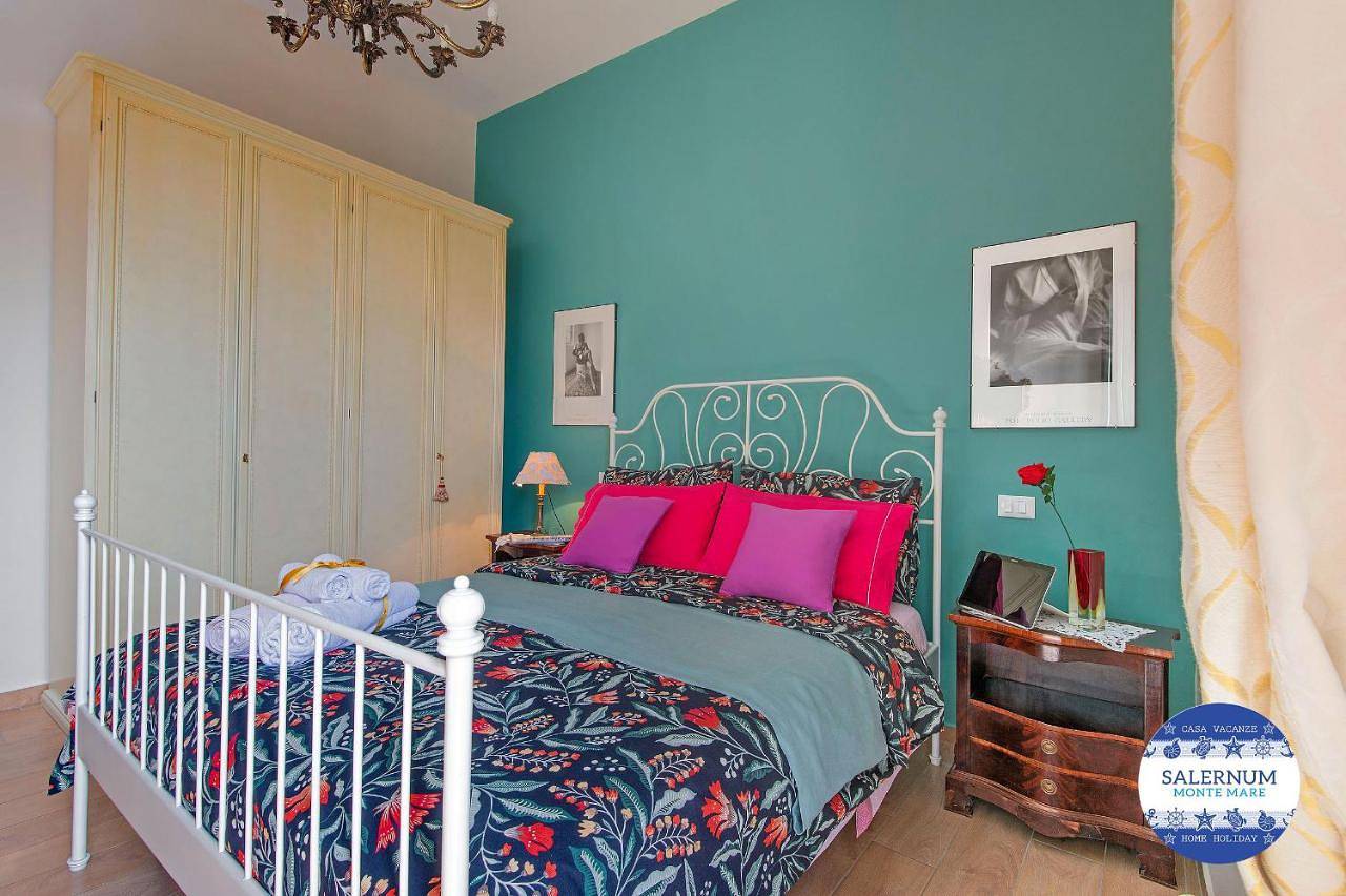 Two-Bedroom House in Salerno, Tyrrhenische Küste Kampanien