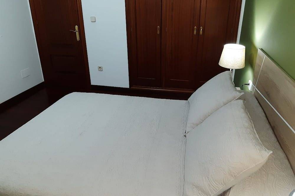Entire apartment, Views To The Sea And In The First Line Of The Beach in Cariño, Galician Coast