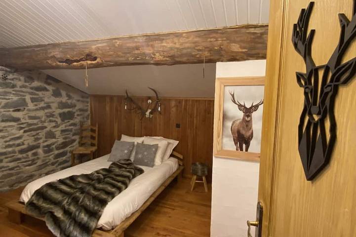 Gîte pour 14 personnes, avec balcon dans Office De Tourisme D Orelle - 3