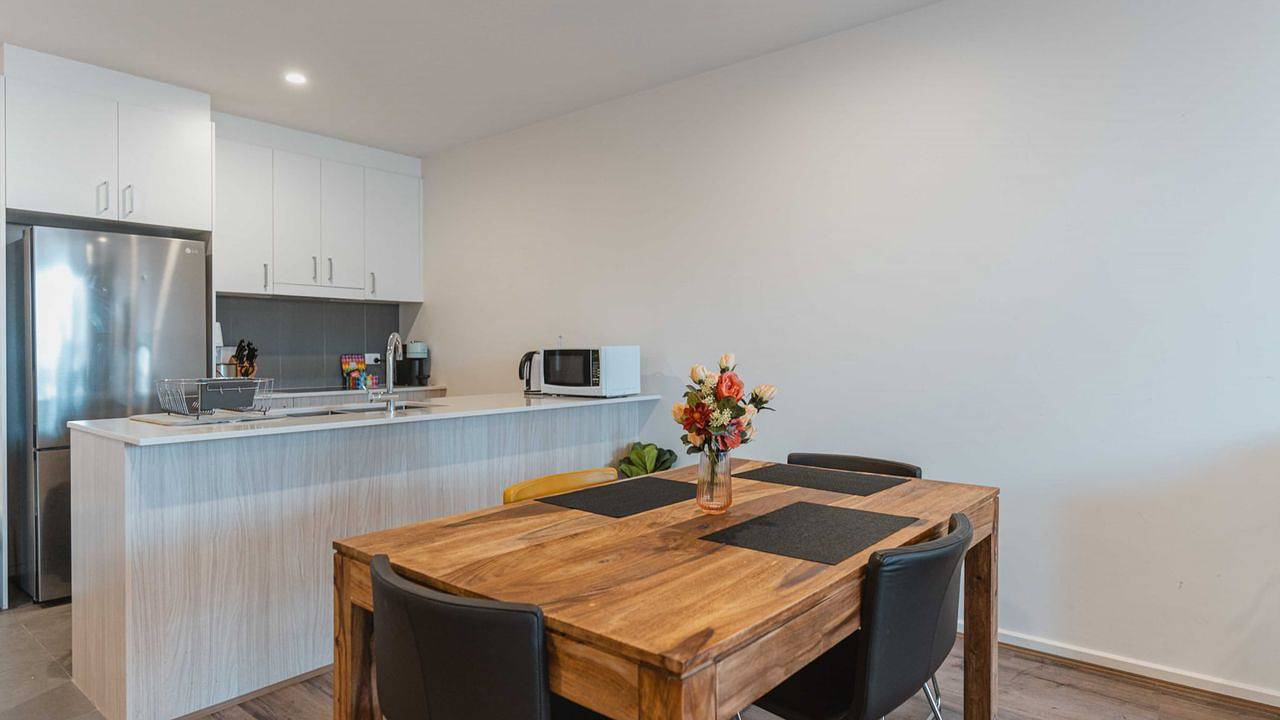 Apartamento vacacional entero, Ferienwohnung für 2 Personen (75 m²) in Braddon in North Canberra, Canberra
