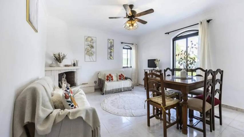Apartamento de férias para 11 pessoas, com jardim em Altura