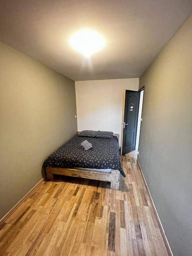 Gîte pour 4 personnes, avec terrasse dans Le Cateau-Cambrésis - 3