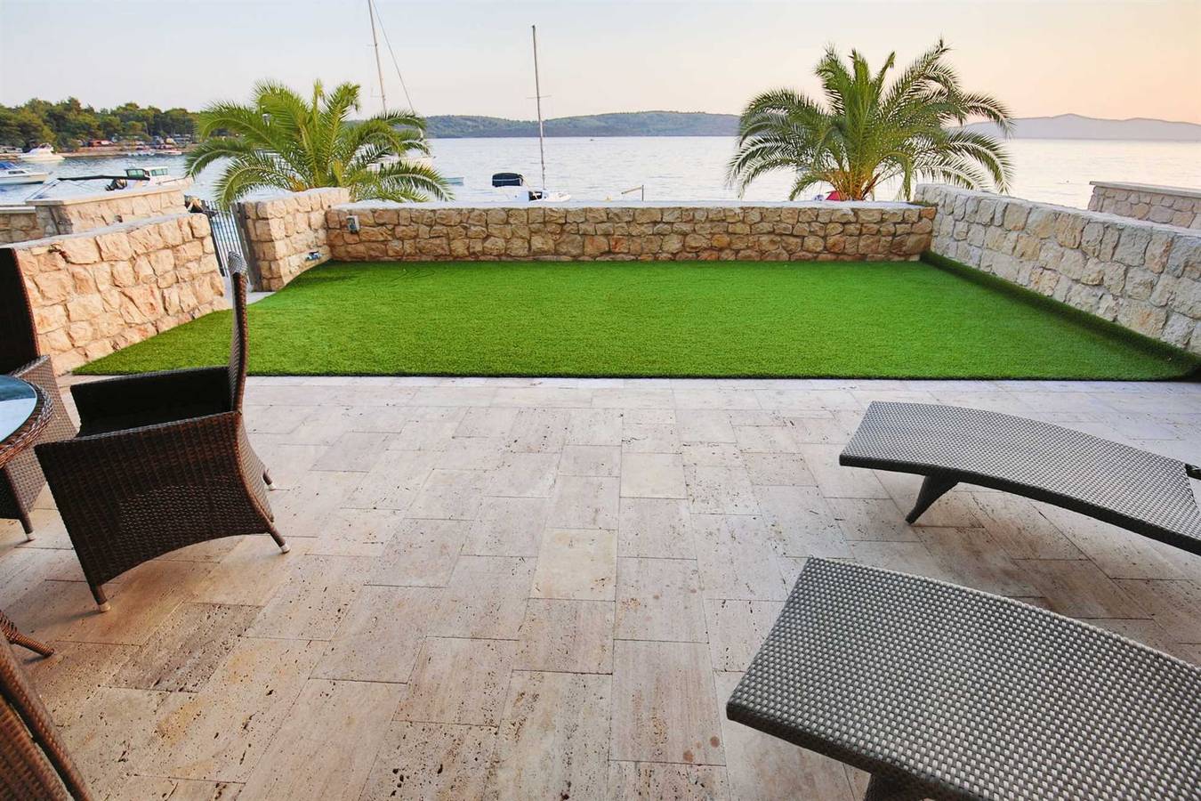 Strandvilla Deep Blue mit Pool I in Trogir, Ciovo