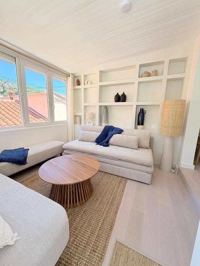 Gîte pour 6 personnes, avec vue et jardin dans Niolon - 2