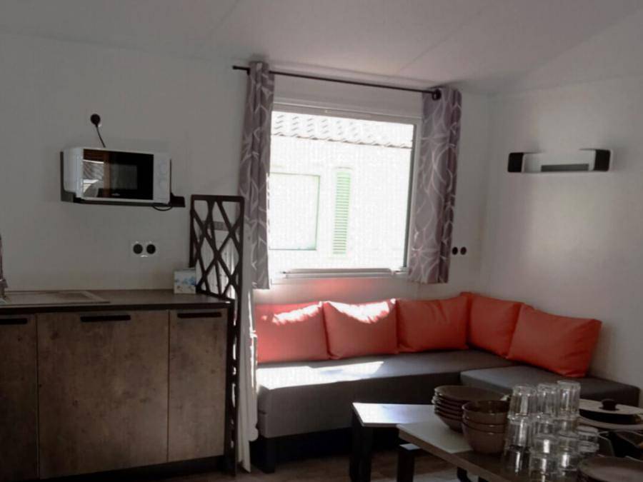 Camping Paradis La Marmotte - Mobilhome 4 personnes - Mh 2 Chambres Confort in Mérens-les-Vals, Pyrénées