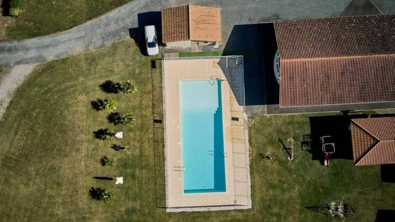 Four-Bedroom Mobile Home in Vensac, Région de Lesparre-Médoc