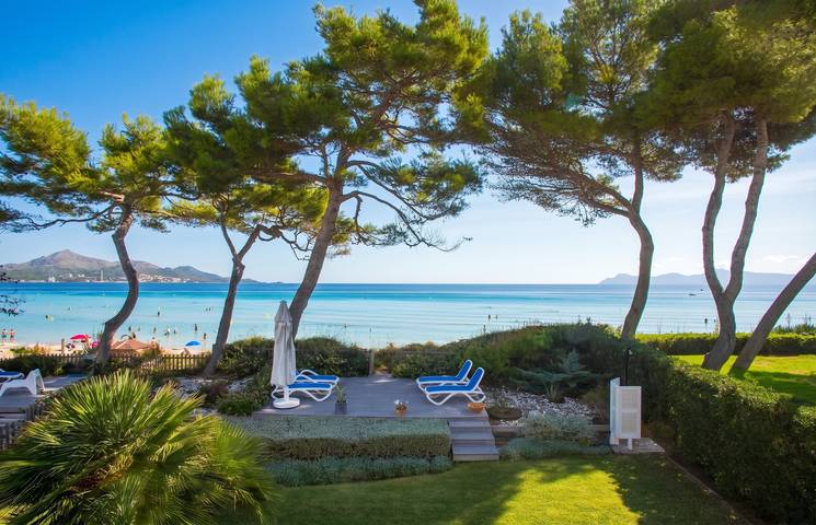 Charmante Villa am Meer in Muro 220 m² in Playa de Muro, Muro