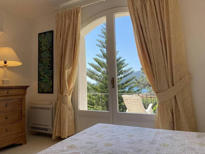 Gîte pour 4 personnes dans Plage Cala Rossa - 4