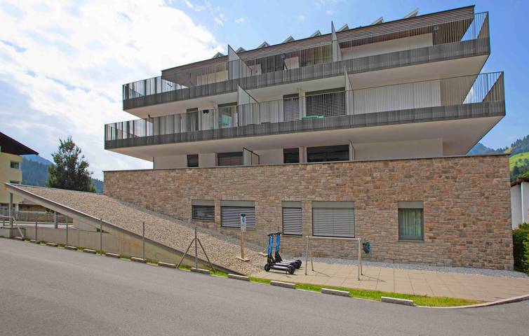Geheel vakantieappartement, Gezellig Ski Appartement met Parkeerplaats en WiFi in Brixen im Thale, Kaisergebirge