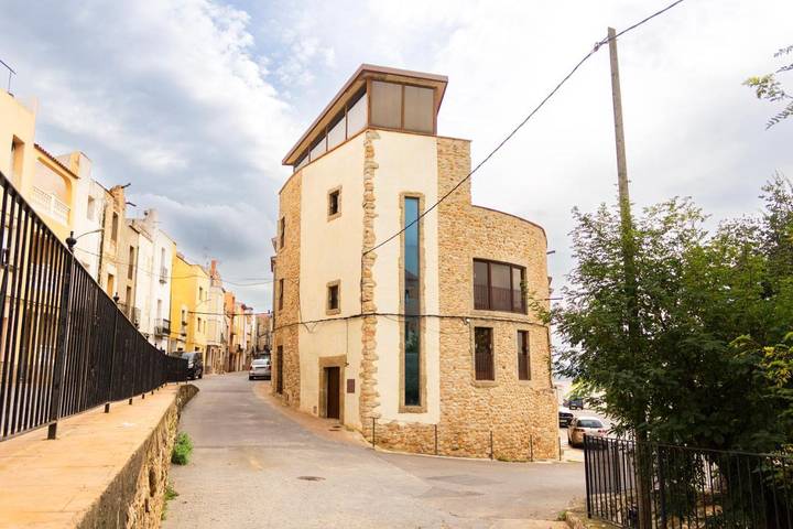 Casa rural para 12 personas, con vistas y terraza, Se admiten mascotas en Canet lo Roig