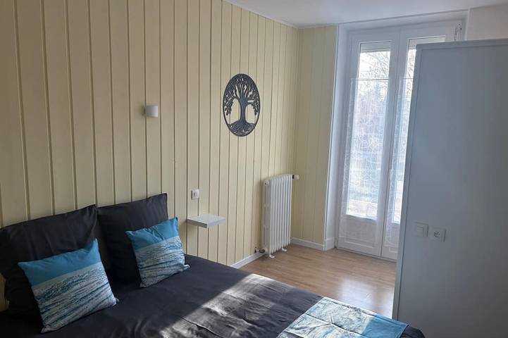 Gîte pour 2 personnes, avec jardin et piscine à Betton-Bettonet