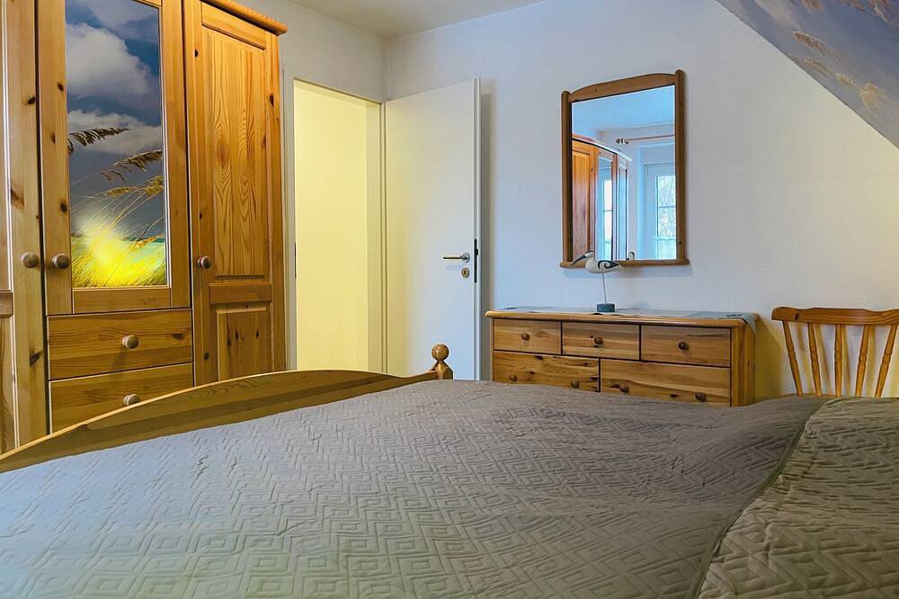 Dat Friesenhuus 2 für 4 Personen in Aurich am Badesee! Haustierfreundlich! in Aurich, Nordseeküste