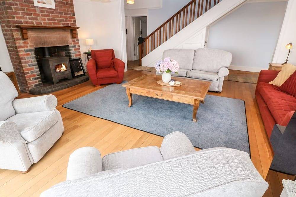 Penmarth House, Coverack in Coverack, Cornwall