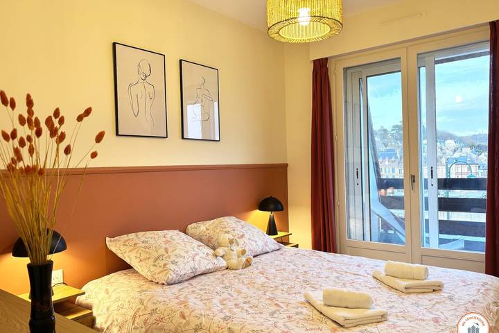 Ganze Wohnung, Ferienwohnung für 4 Personen mit Balkon in Deauville, Lisieux und Umgebung