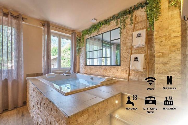 Location de vacances pour 4 personnes, avec jacuzzi et sauna dans Nantua