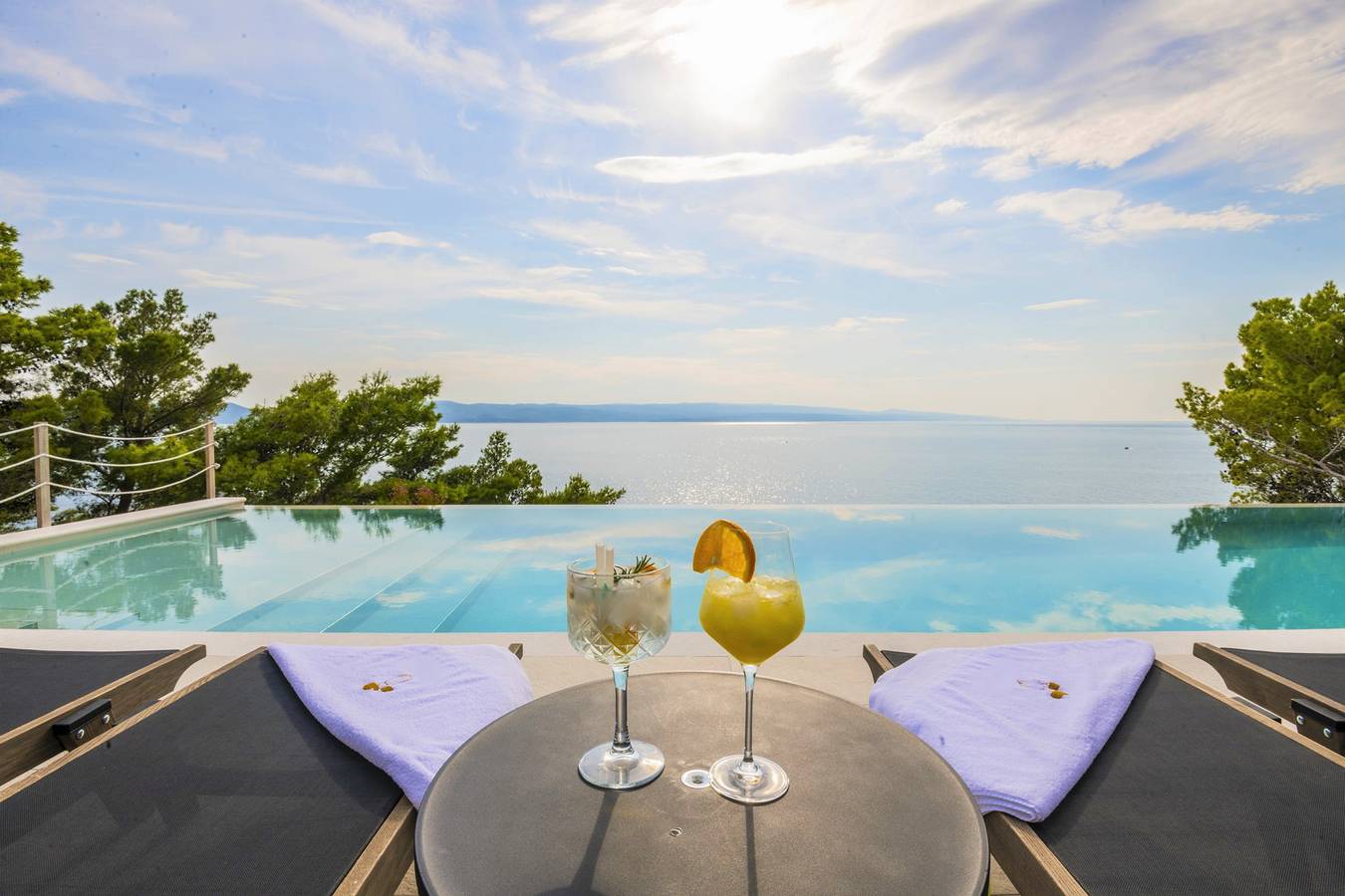 Villa Azul Grande mit beheiztem Pool in Brela, Makarska Riviera