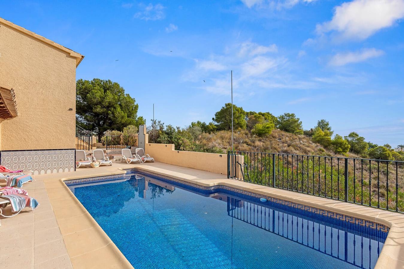 Villa Marperla - Plusholidays in Calpe, Costa Blanca